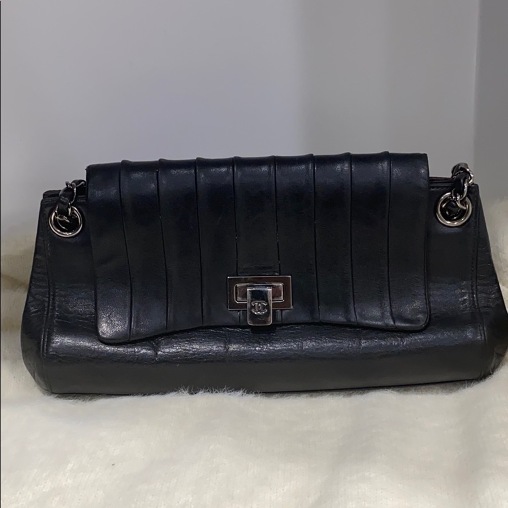 Authentic Chanel purse